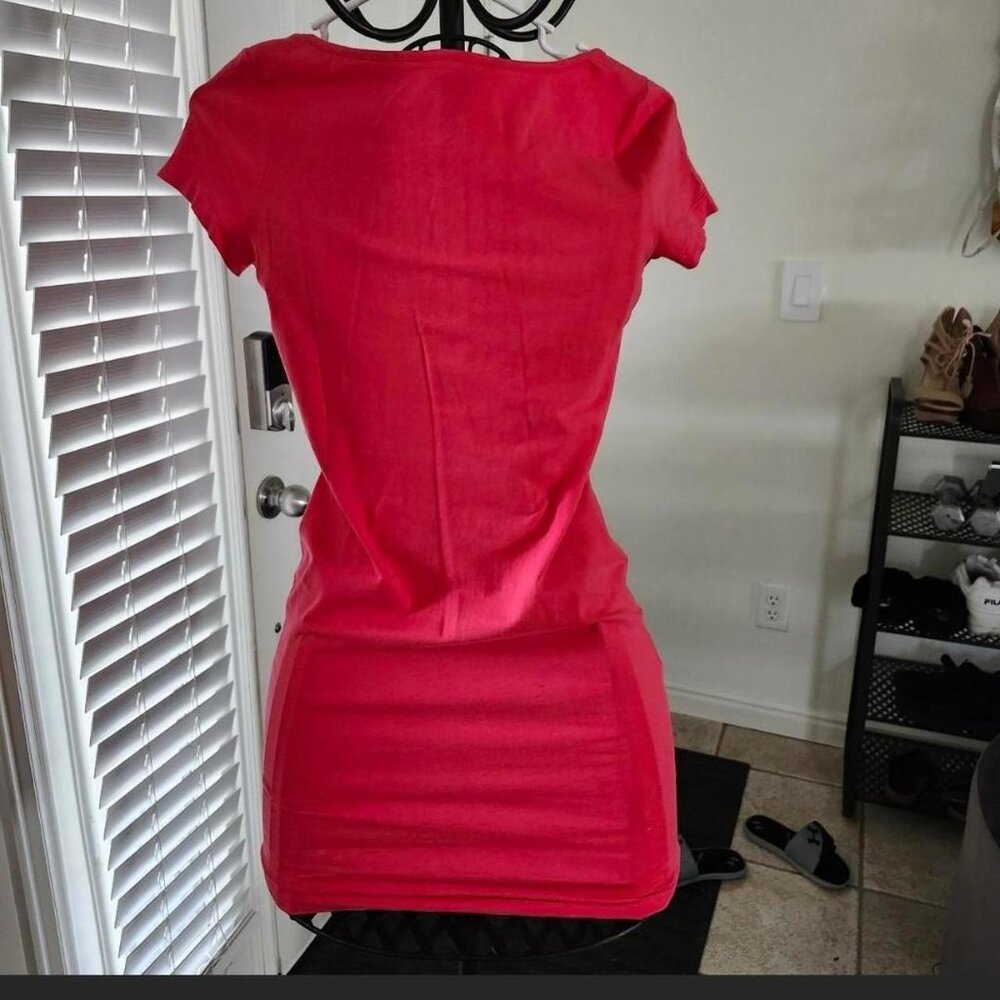 NWOT H&M hot pink bodycon mini dress. Size small - Picture 5 of 5